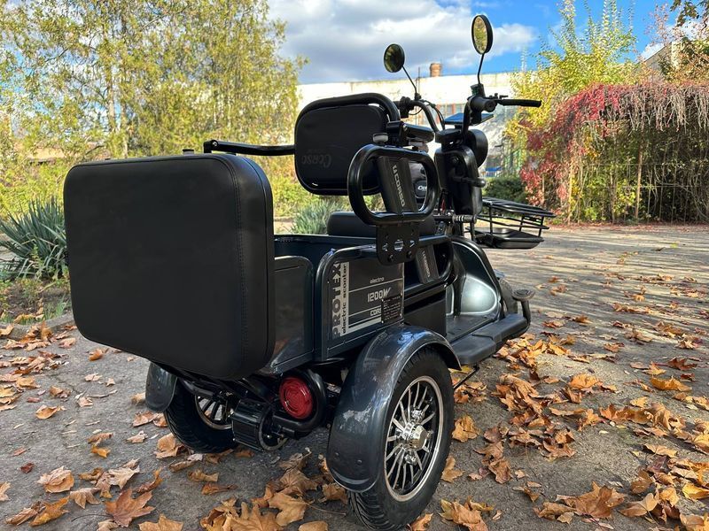 Электрический трицикл Corso &laquo;PROTEX&raquo; PR-702588, электродвигатель 1200W, аккумулятор72V/23Ah, колеса 300-12 181882 фото