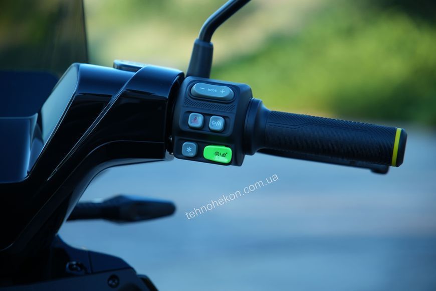 Електричний мопед Garow L2026 / W-4052 двигун 2999W, акумулятор літій-залізо-фосфатний 72V/48Ah, колеса 12&rsquo;&rsquo; 195665 фото