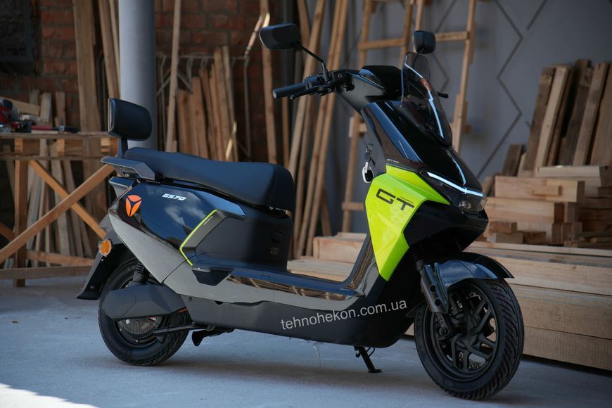 Електричний мопед Yadea GS70 2608 двигун 2000W, акум. графеновий 72V/23Ah, колеса 80/90-12&rsquo; 195307 фото