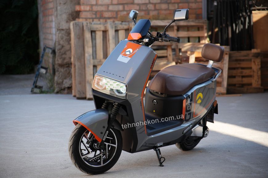 Електричний мопед Garow L750 / GR-3693 двигун 2999W, акумулятор літій-залізо-фосфатний 72V/48Ah, колеса 12&rsquo;&rsquo; 195661 фото